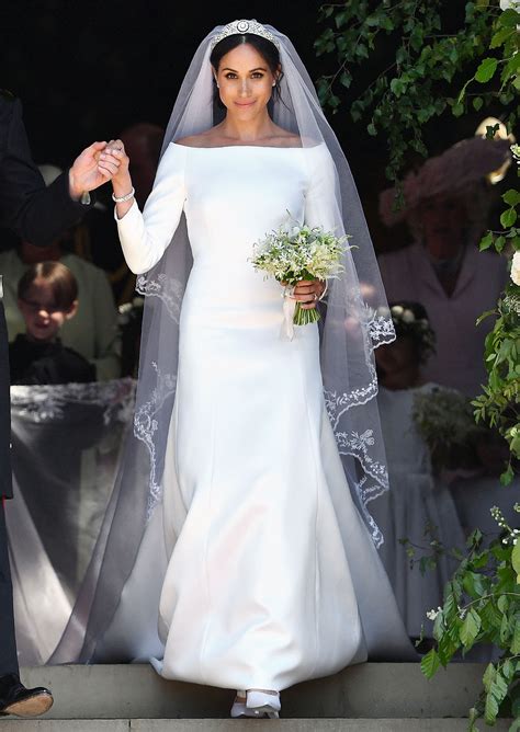 meghan markle wedding dress style